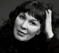 Mary Jo Bang
