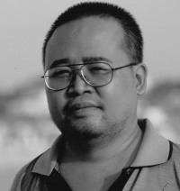 Linh Dinh
